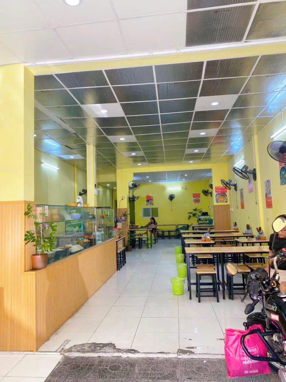 Sang lại nguyên căn quán ăn mặt tiền Bình Giã, Phường 13, Quận Tân Bình